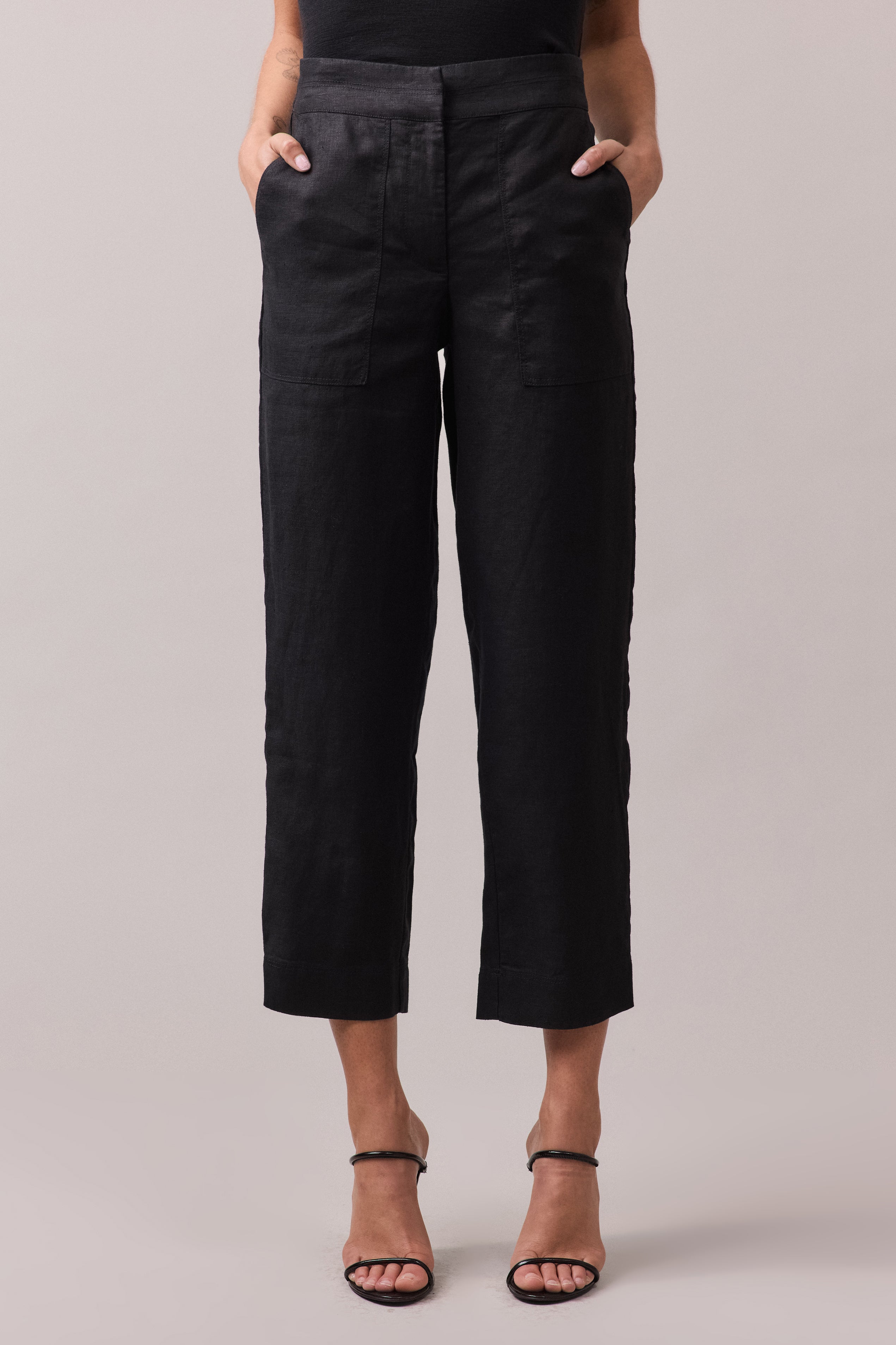 Linen Tapered Pant - Black