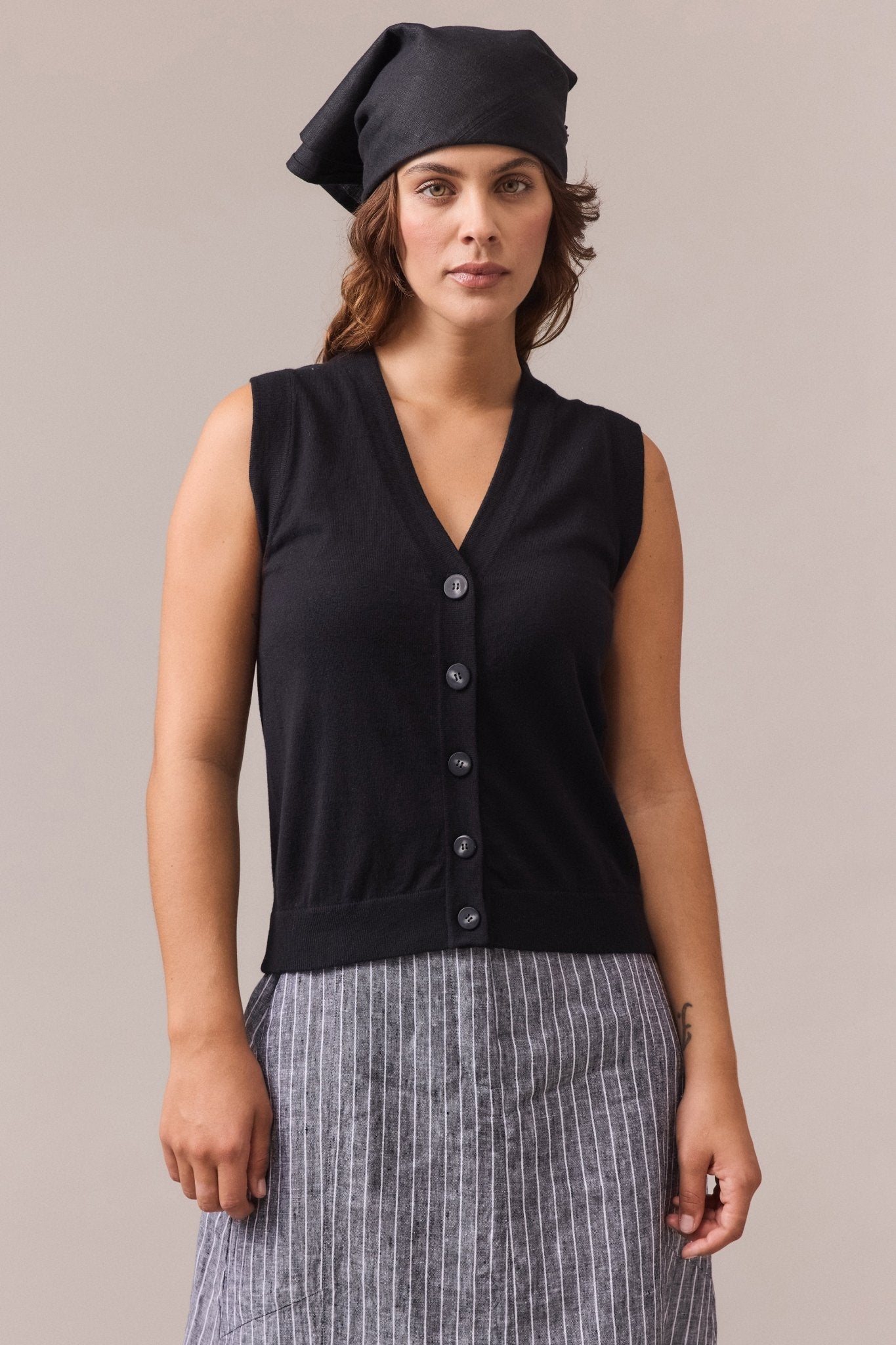  women's black cotton cashmere vest